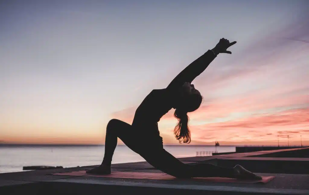 yoga rimedio naturale psoriasi