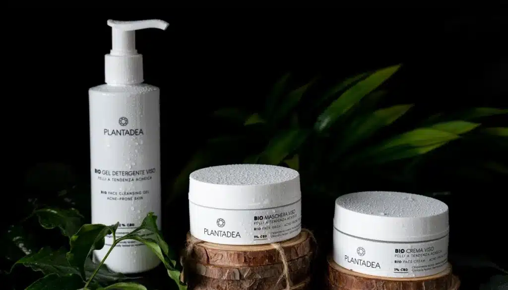 linea plantadea per pelle grassa a tendenza acneica